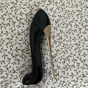 Carolina Herrera Perfume